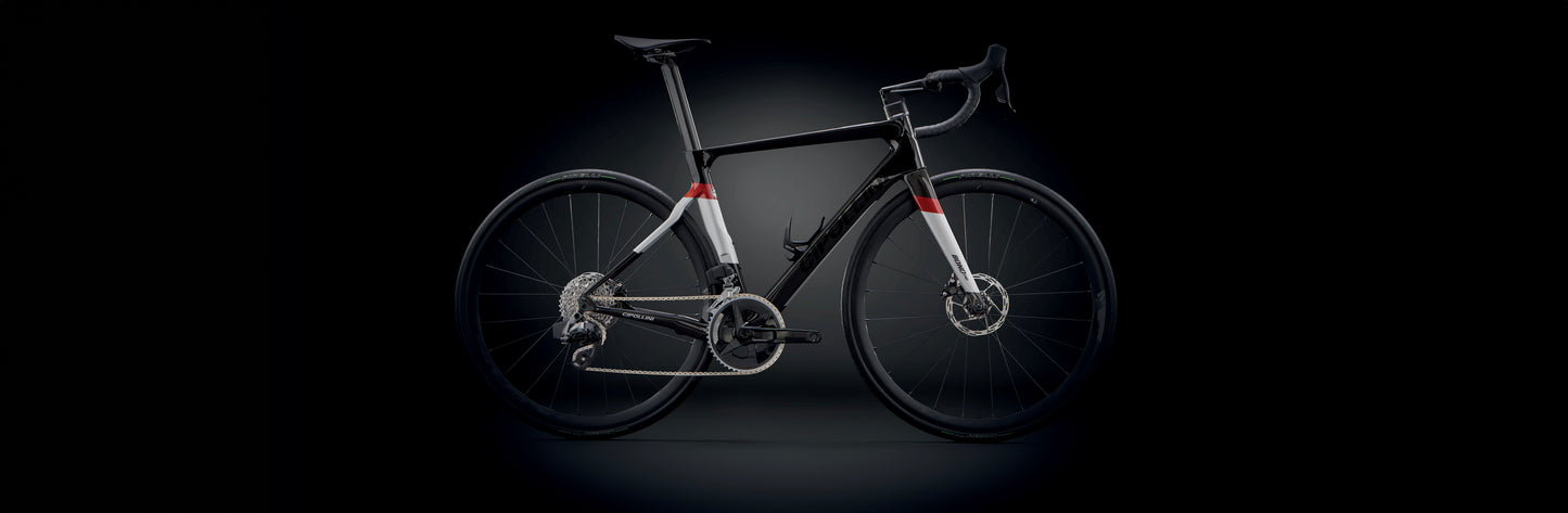 
                  
                    BOND EVO - CARBON-SILVER-RED METAL SHINY 23
                  
                