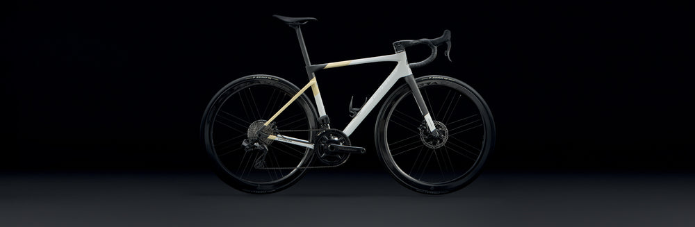 DOLOMIA - WHITE-SAND-CARBON SHINY/MATT 25
