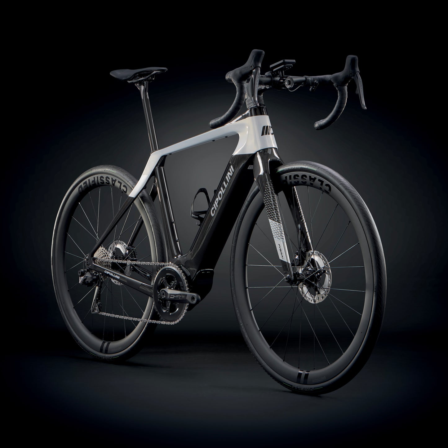 
                  
                    FYBRA R - CARBON - WHITE PEARL - SILVER SHINY 23
                  
                