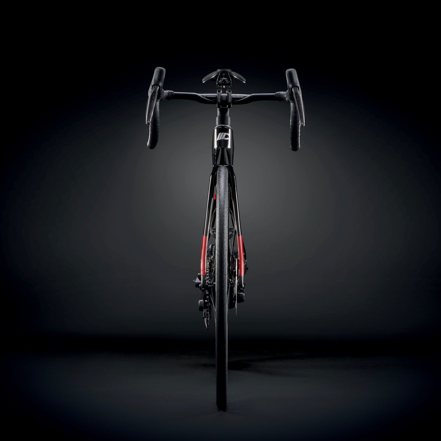 
                  
                    RB1K THE ONE - BLACK-CARBON-SILVER SHINY 23
                  
                