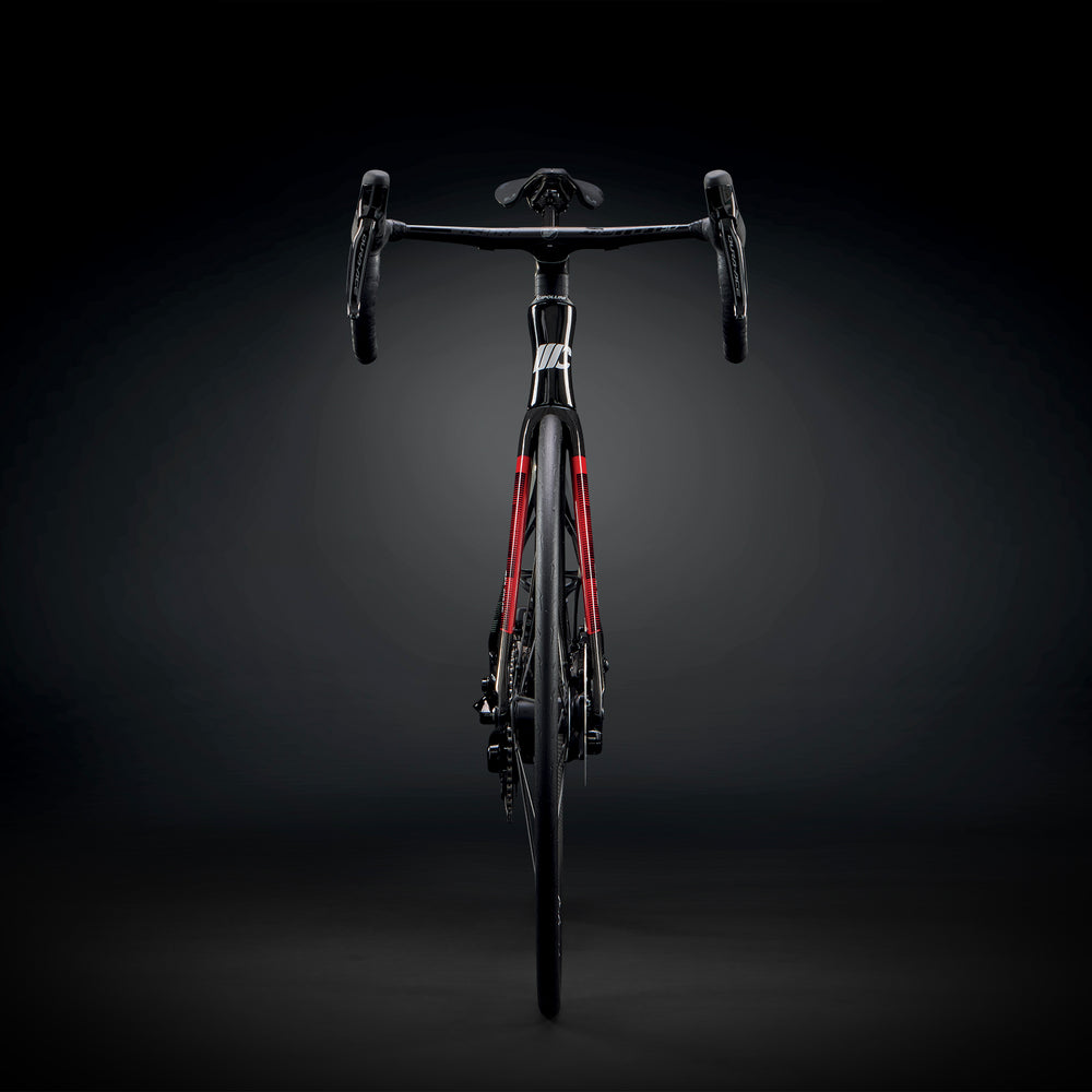 
                  
                    RB1K AD.ONE - CARBON-ANTHRACITE-RED SHINY 22
                  
                